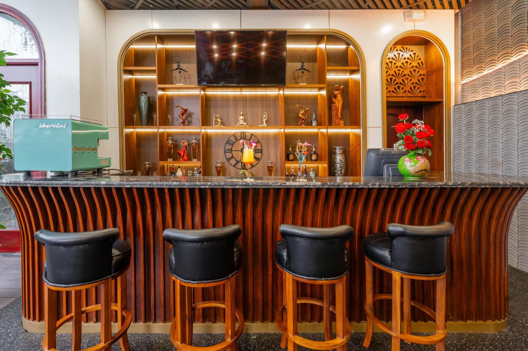 Hotel Grand Fleuve Boutique Ha Long Exterior foto